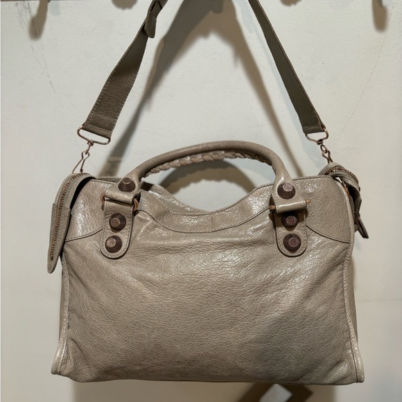 Balenciaga City Handbag - Picture 7 of 16